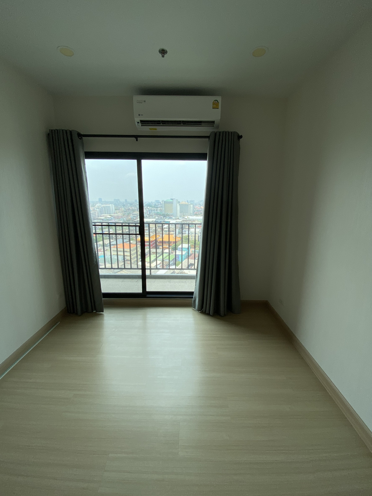 Supalai Loft Prajadhipok-Wongwian Yai l BTS wongwianyai l#HL