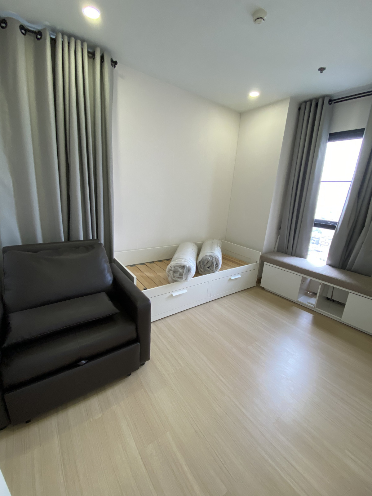 Supalai Loft Prajadhipok-Wongwian Yai l BTS wongwianyai l#HL