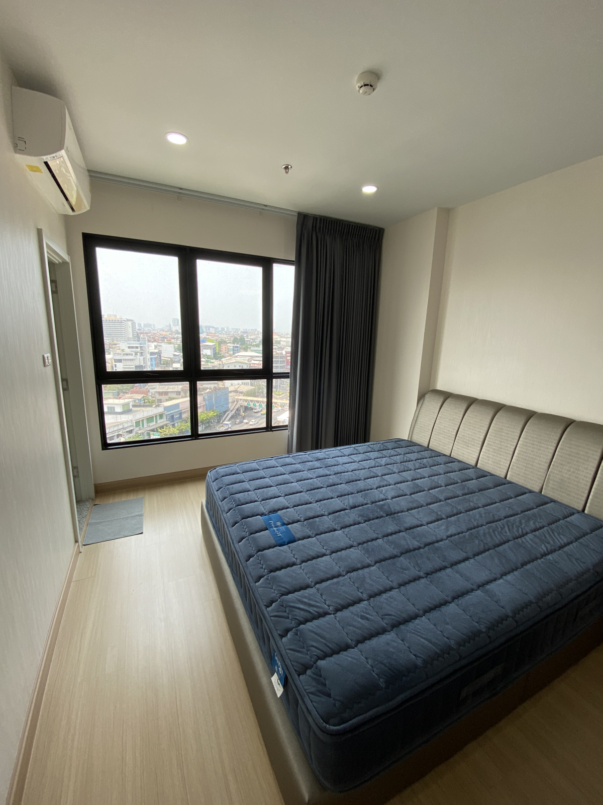 Supalai Loft Prajadhipok-Wongwian Yai | BTS wongwianyai l #HL