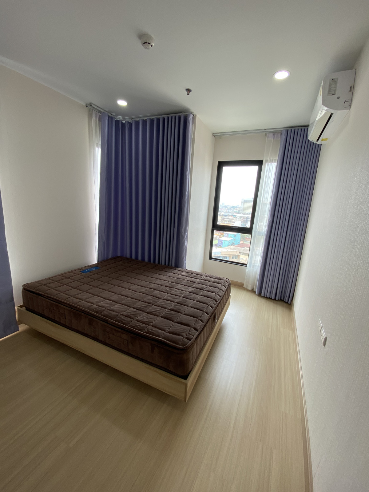 Supalai Loft Prajadhipok-Wongwian Yai | BTS wongwianyai l #HL