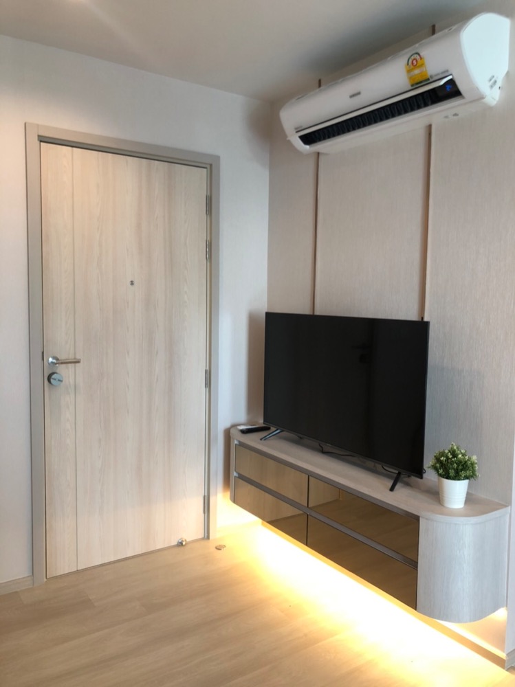 Life One Wireless | BTS Ploenchit | hot unit available !!! I #new