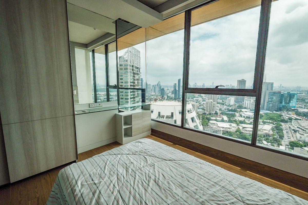 The Lumpini Sukhumvit 24 I BTS Phromphong I 🌈Beautiful view 🌈Shocking Price🌈 The Best in Market Right Now! 🌈Nice Room🌈 I #HL