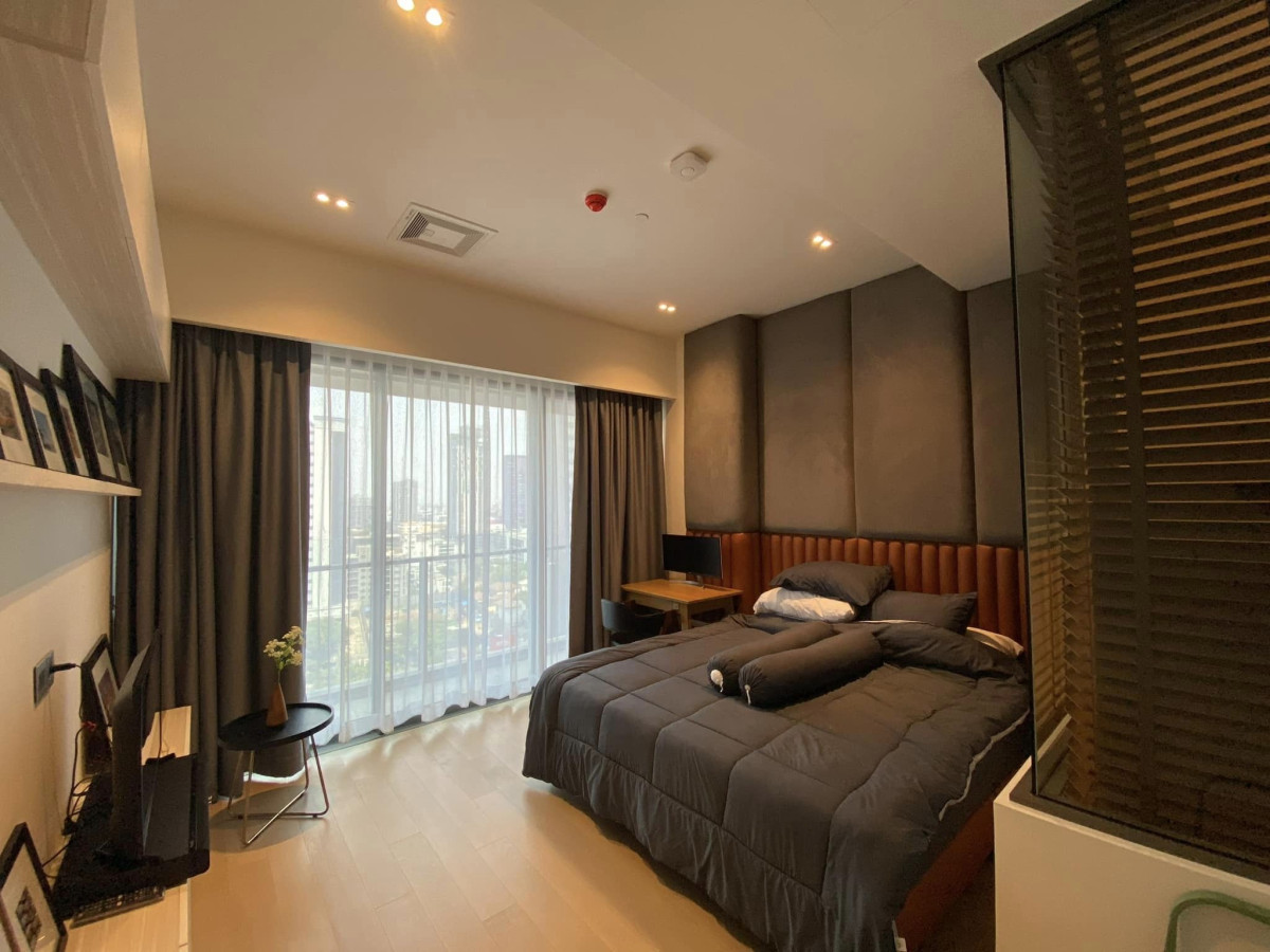 The Strand Thonglor I BTS THONGLOR I NO.1 LUXURY OF THONGLOR AVAILABLE I #HL