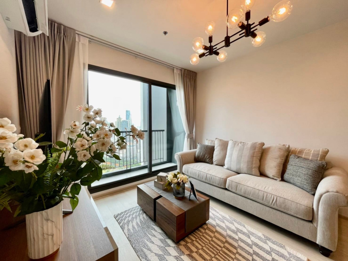 Life One Wireless | BTS Ploenchit | Hot 2bedroom 2bathroom For Sale ONLY  I #HL