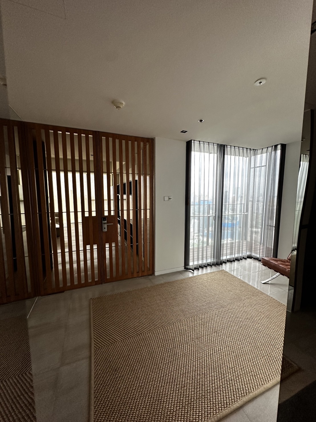 The Met Sathorn | BTS Saint Louis |🔥FOR RENT Super price  Nice room & High Floor #HL