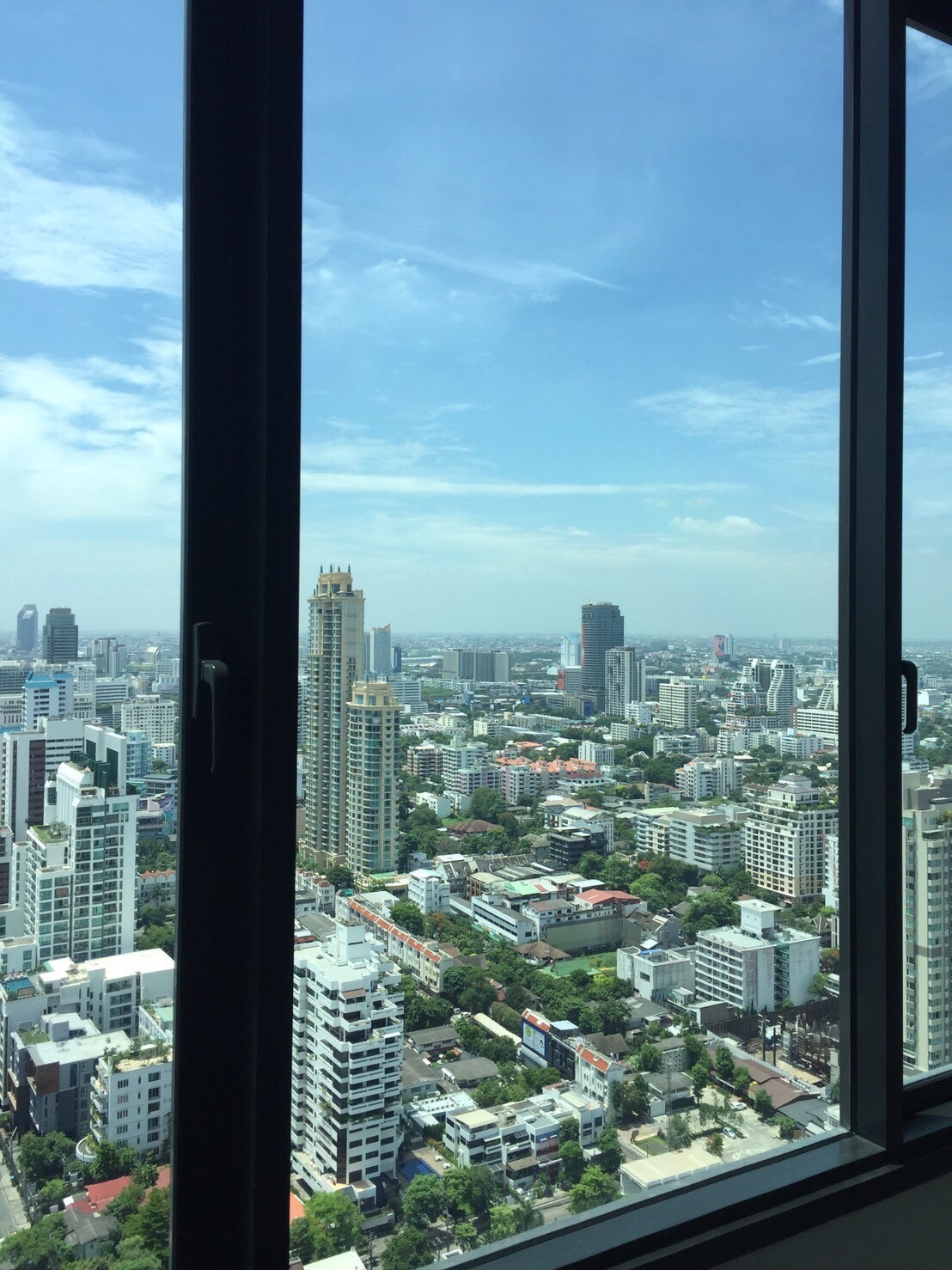 The Edge Sukhumvit 23 I BTS ASOKE I TWO BEDROOM OF ASOKE I #HL