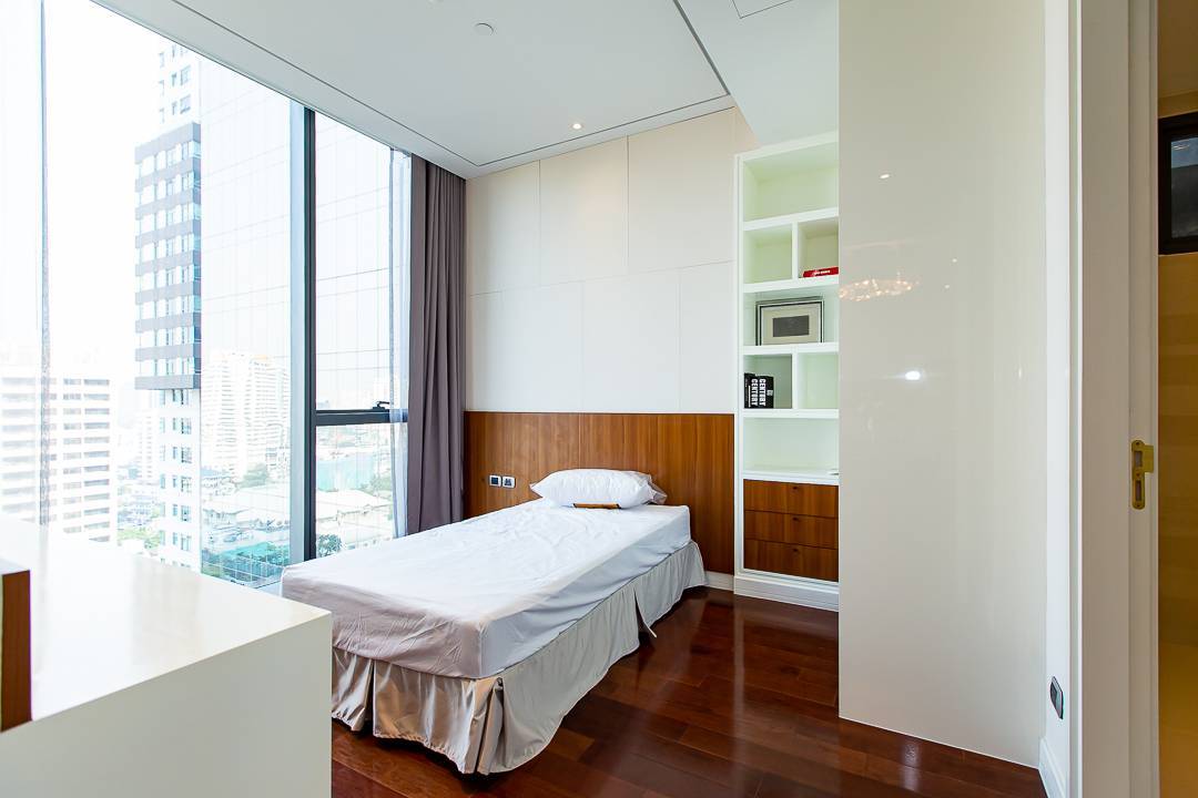 MARQUE Sukhumvit | BTS Phrom Phong | 🌈 Exclusive Room With Special Price 🌈 Splendid Room! 🌈 | #HL