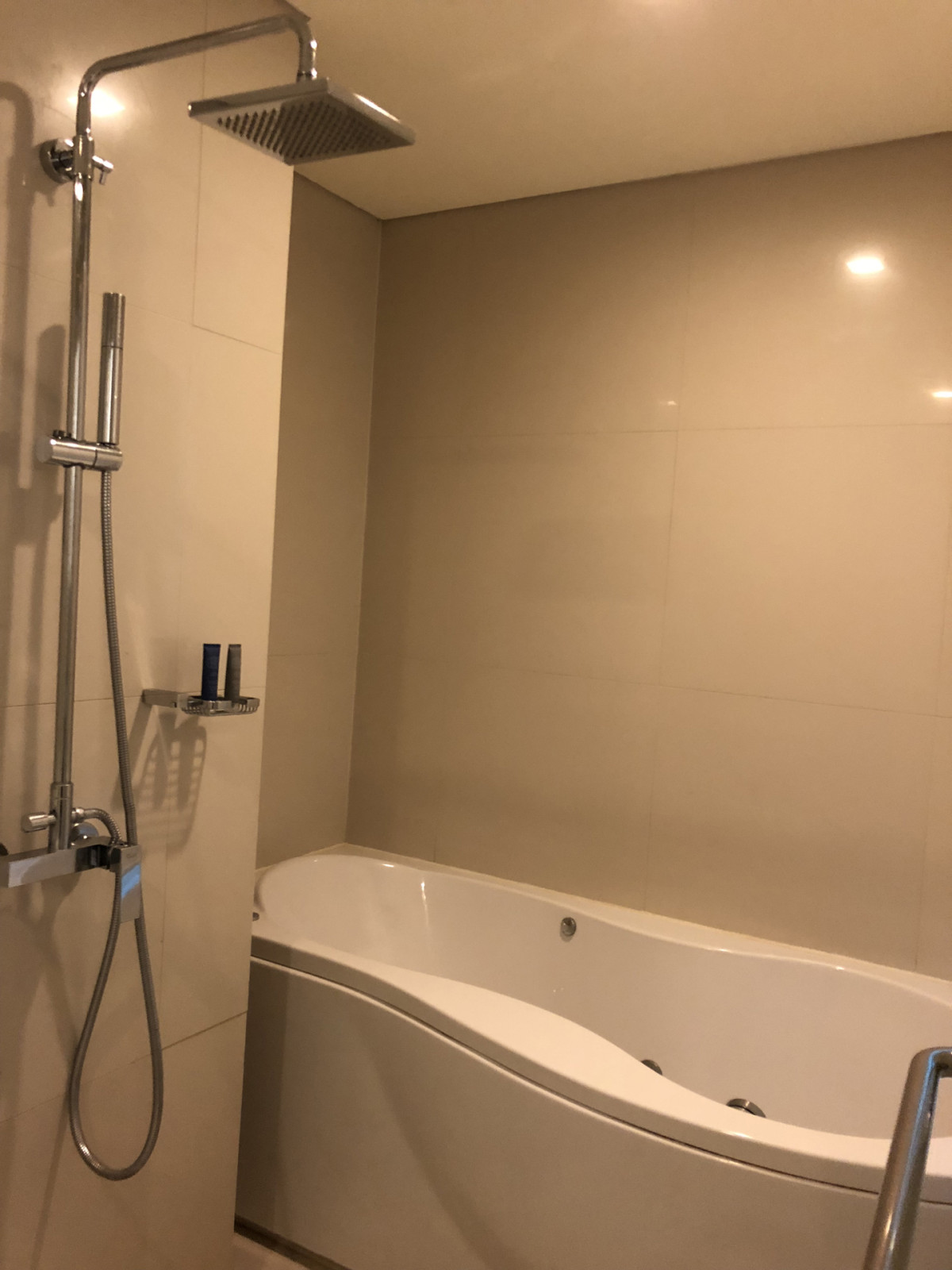 IVY Thonglor | BTS Thonglor | Bathtub Lover, High Floor 🌈Nice Room🌈 I #O