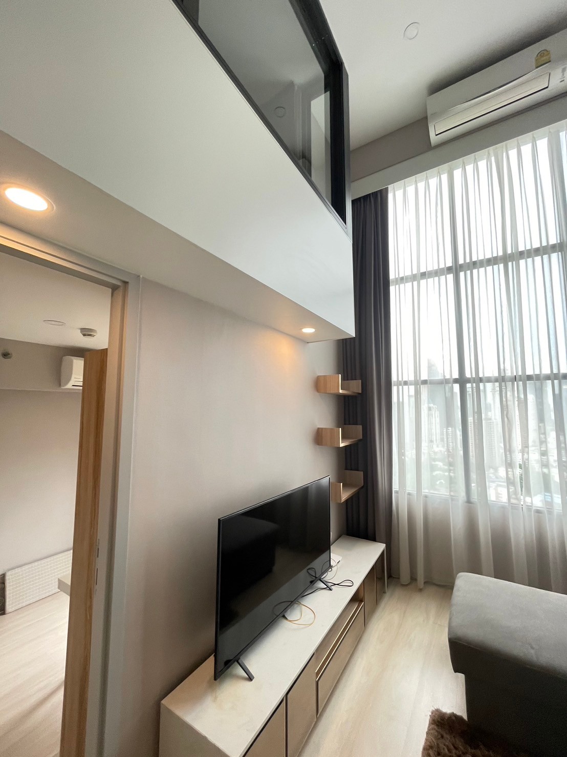 Knightsbridge Prime Sathorn I BTS Chongnonsi I For Rent !!! Good price and High Floor คอนโดใจกลางเมืองย่านสาทร I #HL