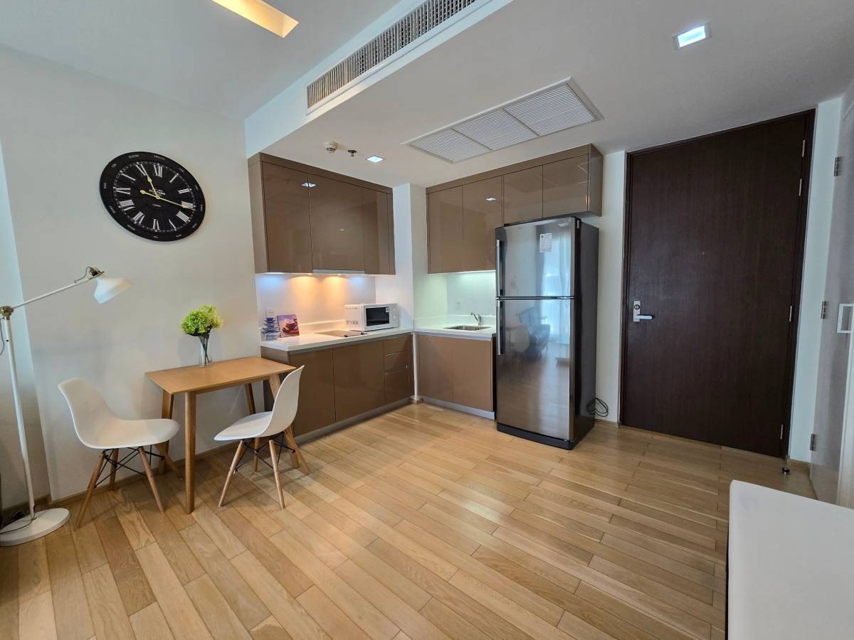 Siri at Sukhumvit I BTS Thonglor I 1bedroom Big Space Nice Room Good Negotiable I #HL