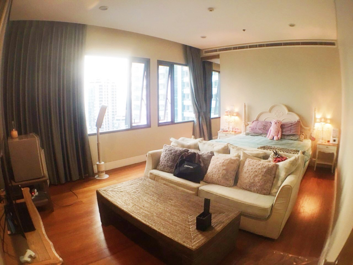 Bright Sukhumvit 24 I BTS Phromphong I Duplex lover, Shocking Price🌈 Sell with tenant 🌈Nice Room and Decoration 🌈 I #HL