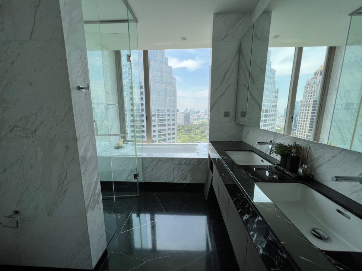 SALADAENG ONE I MRT SILOM I The Exclusive 2bedroom Ultimate luxury Project of saladaeng I #HL