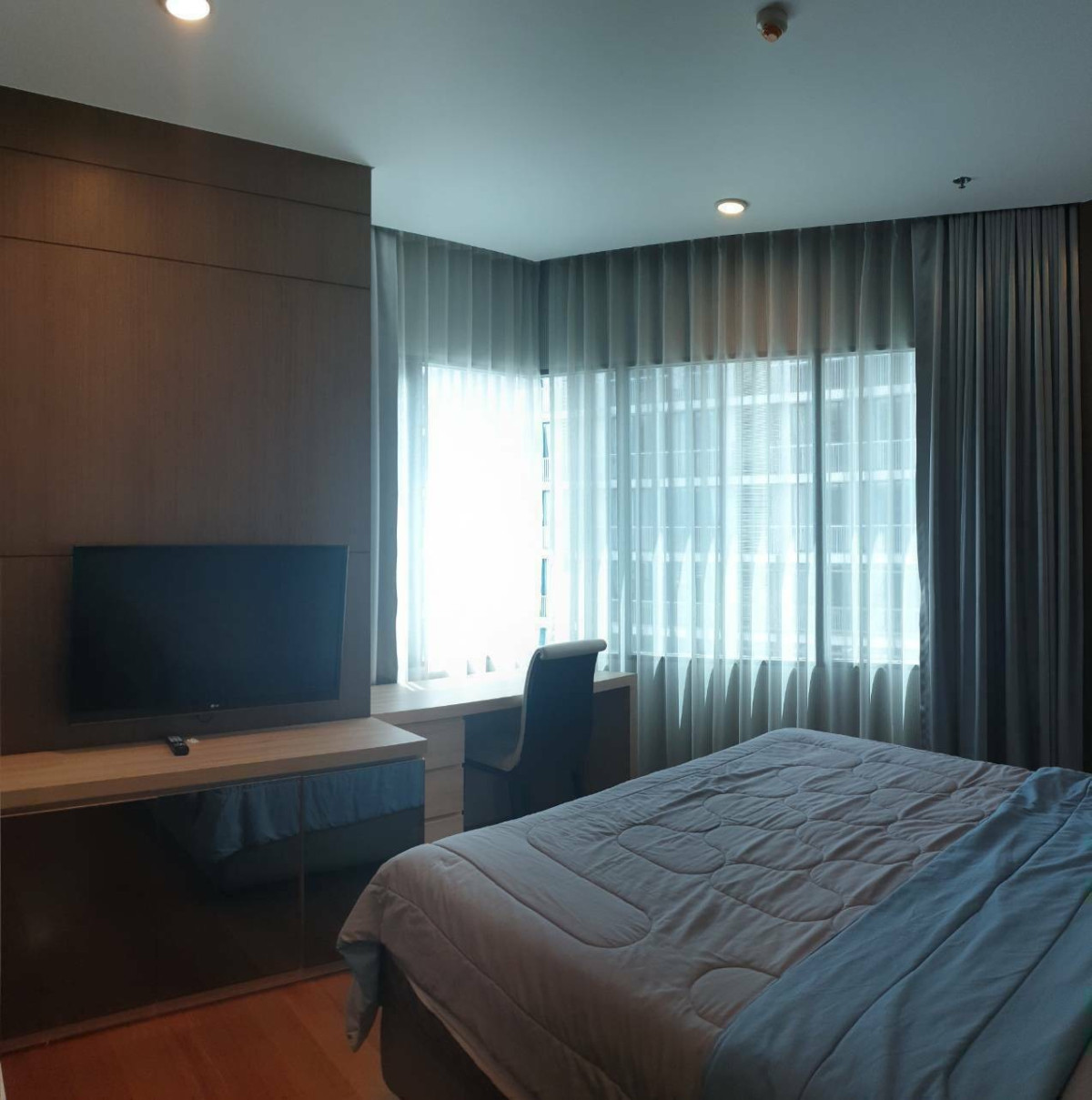 Bright Sukhumvit 24 I BTS Phromphong I Big Space Shocking Price🌈 The Best in Market Right Now! 🌈Nice Room 🌈 I #HL