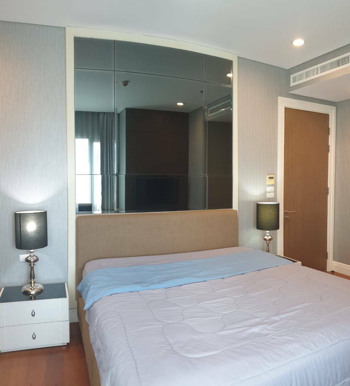 Bright Sukhumvit 24 I BTS Phromphong I Big Space Shocking Price🌈 The Best in Market Right Now! 🌈Nice Room 🌈 I #HL