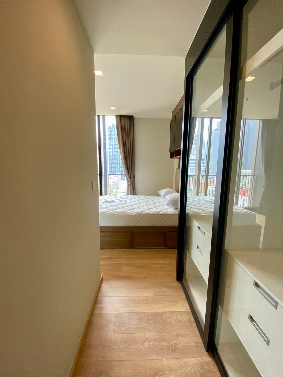 Noble Around Sukhumvit 33 I BTS Phromphong I 🌈Good Price 🌈Sell with tenant🌈Nice View I #HL