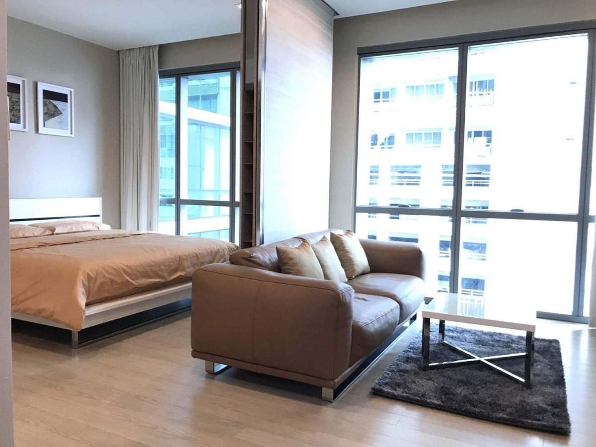 The Room Sukhumvit 21 I BTS Asoke , MRT Sukhumvit I 🌈 Special Price🌈 I #HL