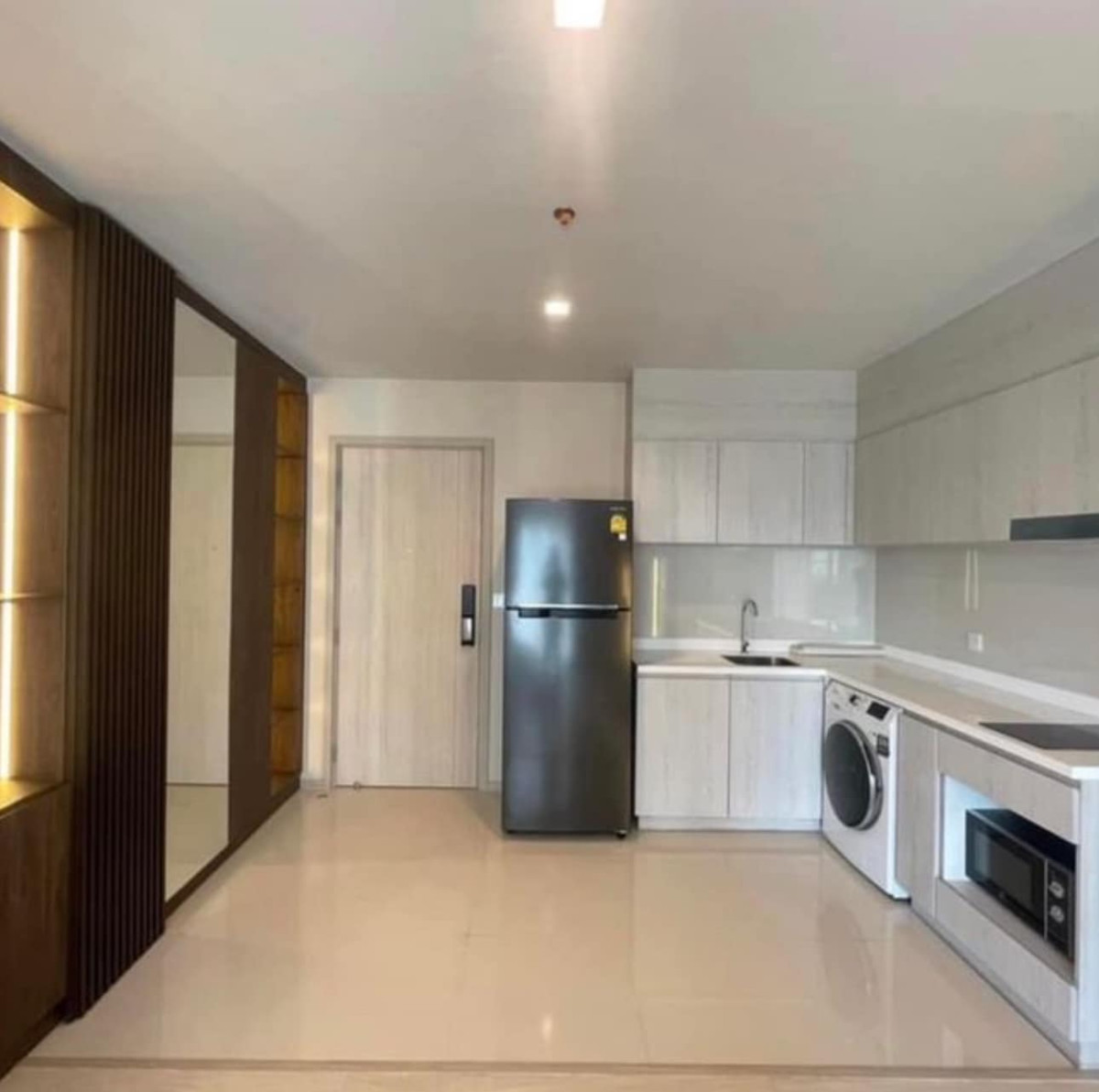 Life One Wireless | BTS Ploenchit | Best Deal and High floor I #HL