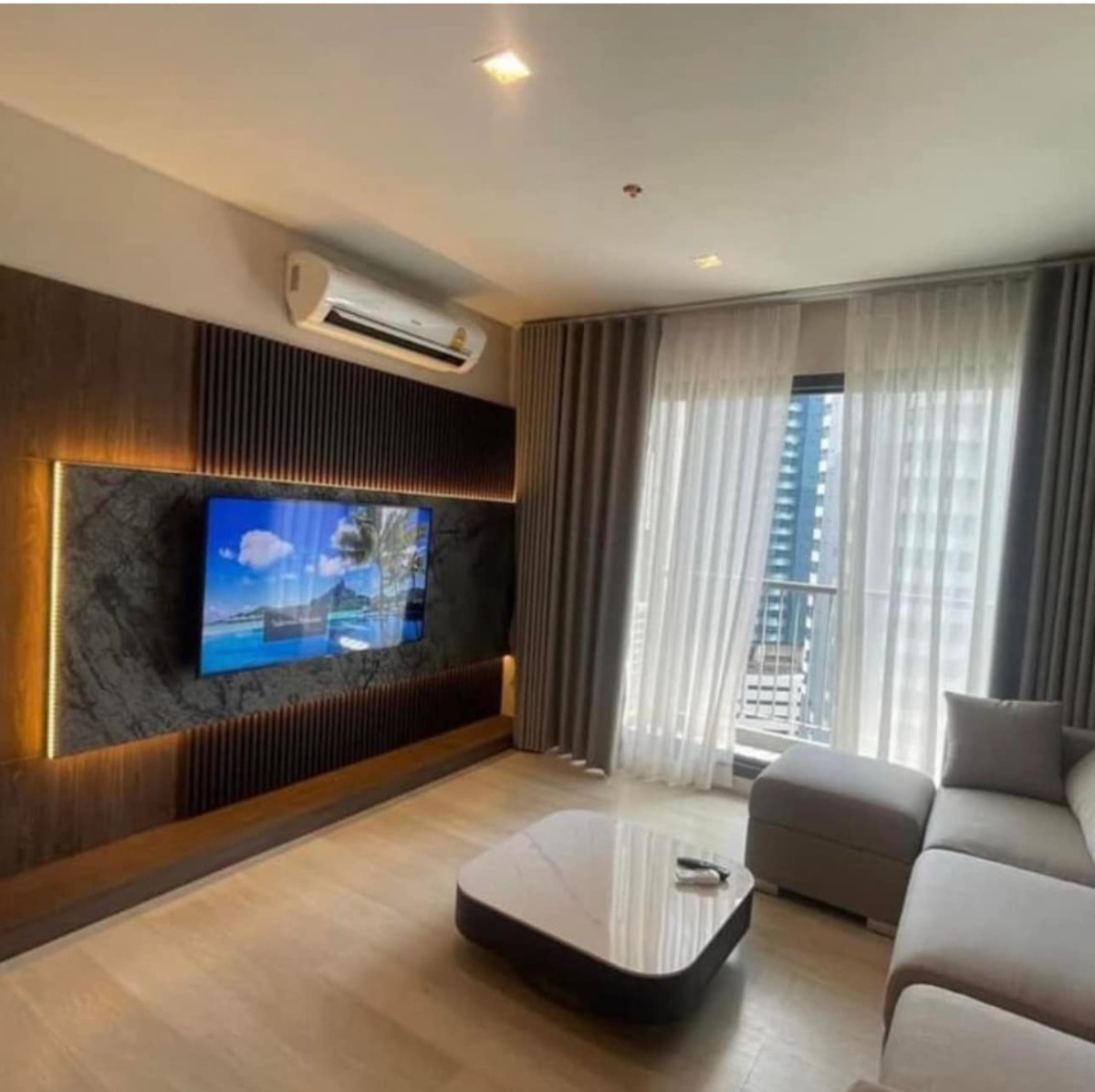 Life One Wireless | BTS Ploenchit | Best Deal and High floor I #HL