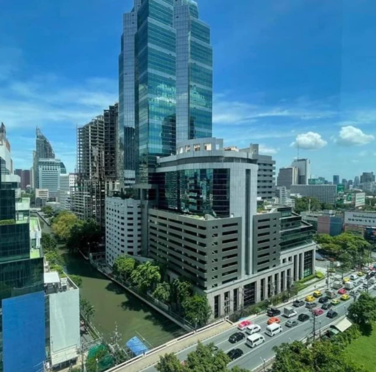 Life One Wireless | BTS Ploenchit | Best Deal and High floor I #HL