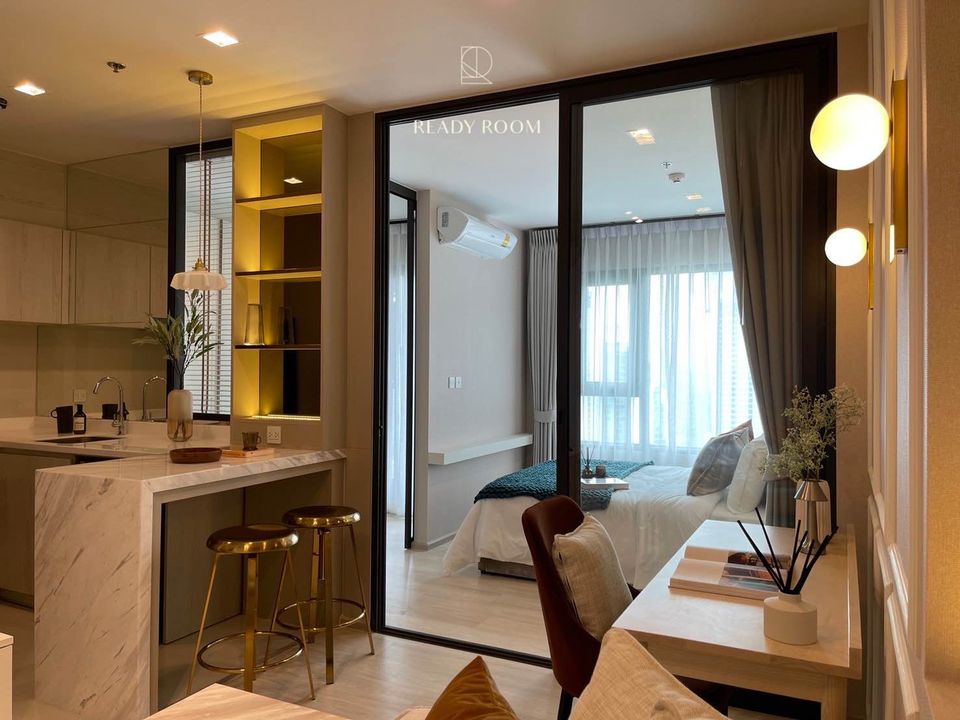 Life One Wireless | BTS Ploenchit | Nice Decorated and Hihg I #NEW