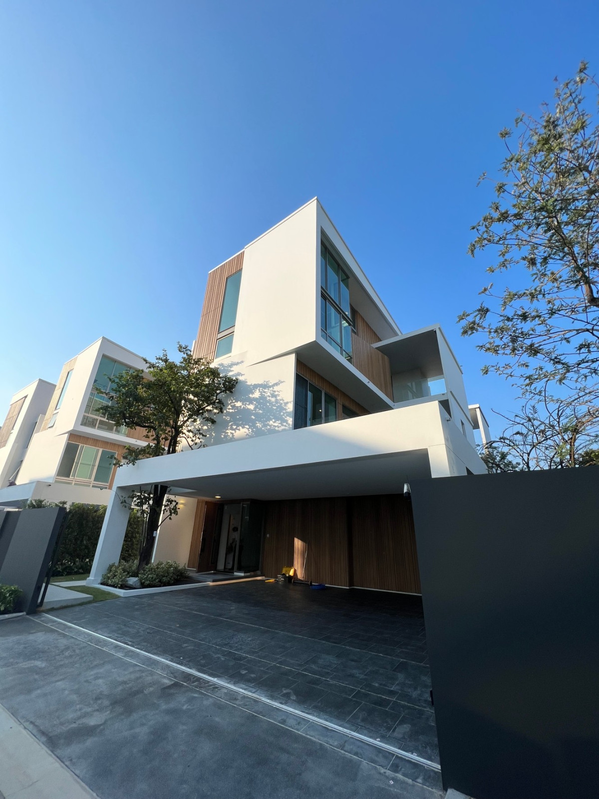 VIVE Rama 9 | For Sale  Japandi House, Beautiful, บ้านเปล่า  #O