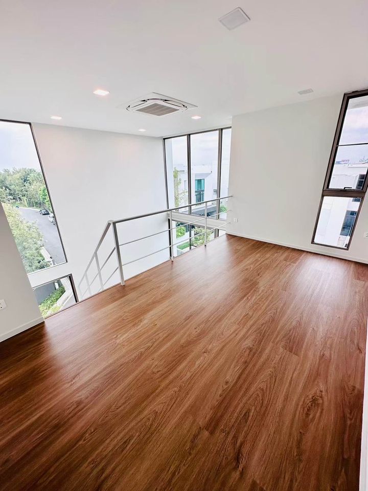 VIVE RAMA 9 (วีเว่ พระราม 9) | For Sale  Good Deal !!! Japandi House, Beautiful, Corner unit, Private, Unique project  บ้านเปล่า ถนนกรุงเทพกรีฑา | HL