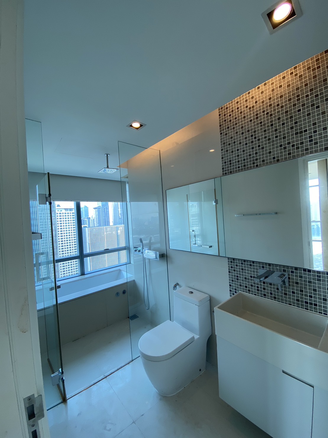 The Room Sukhumvit 21 I BTS Asoke , MRT Sukhumvit I 🌈 Fully Fitted Duplex 🌈 I #HL