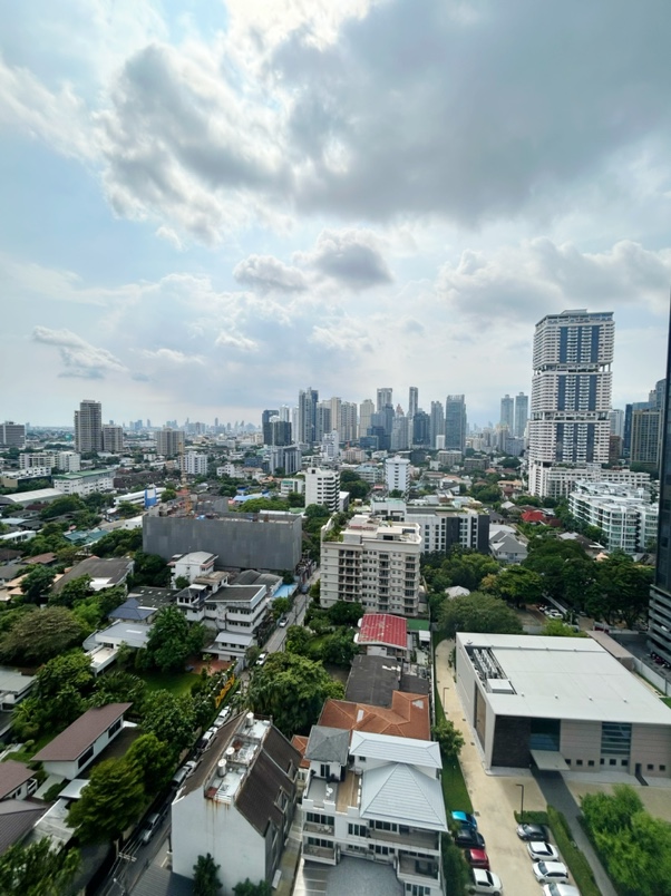 The Crest Sukhumvit 34 | Best Price, 🌈Best View I🚝100Step to BTS Thonglor