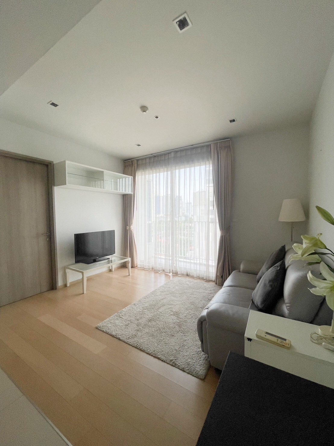 HQ Thonglor By Sansiri | Beautiful room, Nice Deal 🚝ใกล้ BTS Thonglor