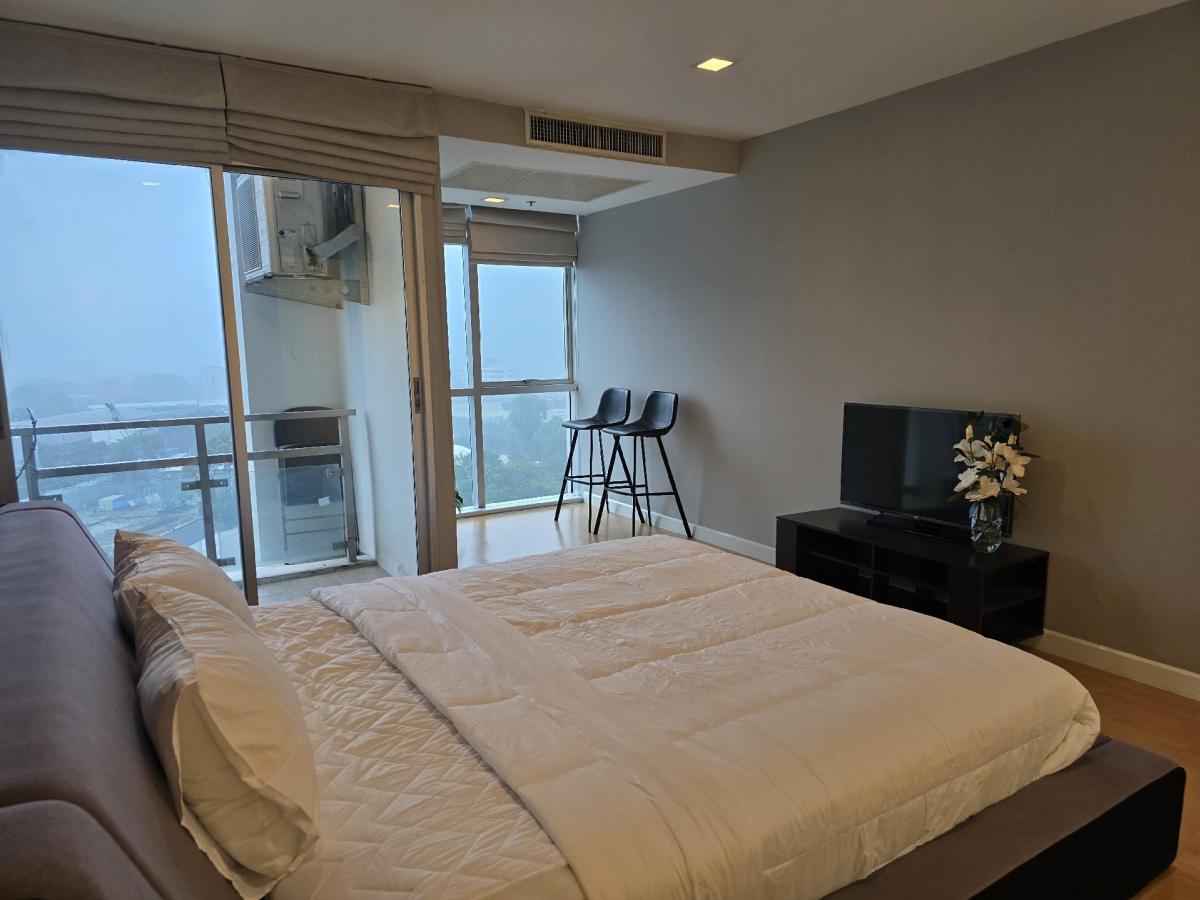 Nusasiri Grand Condo | ห้องใหญ่ ว่างพร้อมอยู่ ใกล้ห้างเกตเวย์เพียง 1 นาทีถึง | New Focus