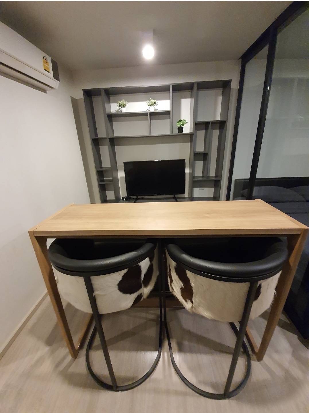 Noble Recole Sukhumvit 19 | Hot Unit Available on 5/12/24 Pet friendly Unit | HL Focus