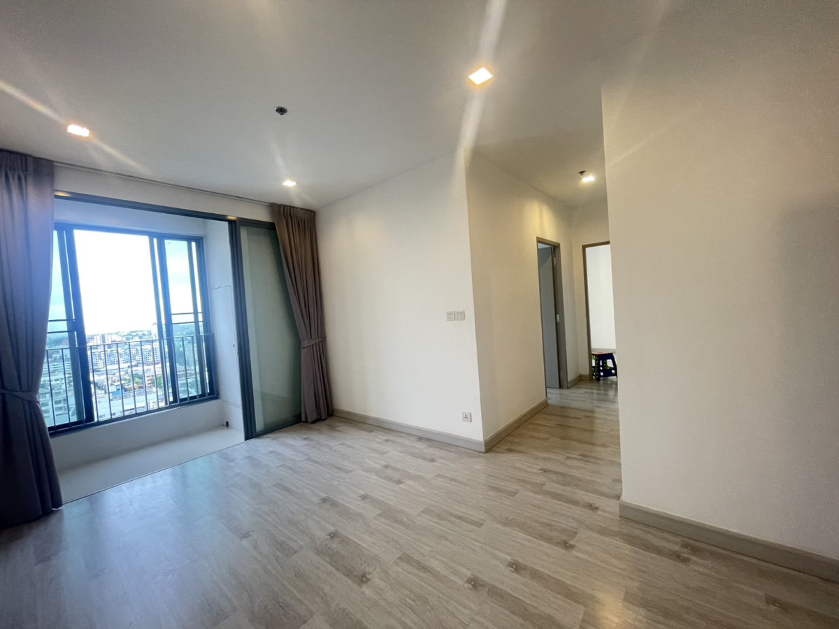 Ideo Mobi Sukhumvit | Hot Deal !! 2bed Super Close To BTS Onnut | HL