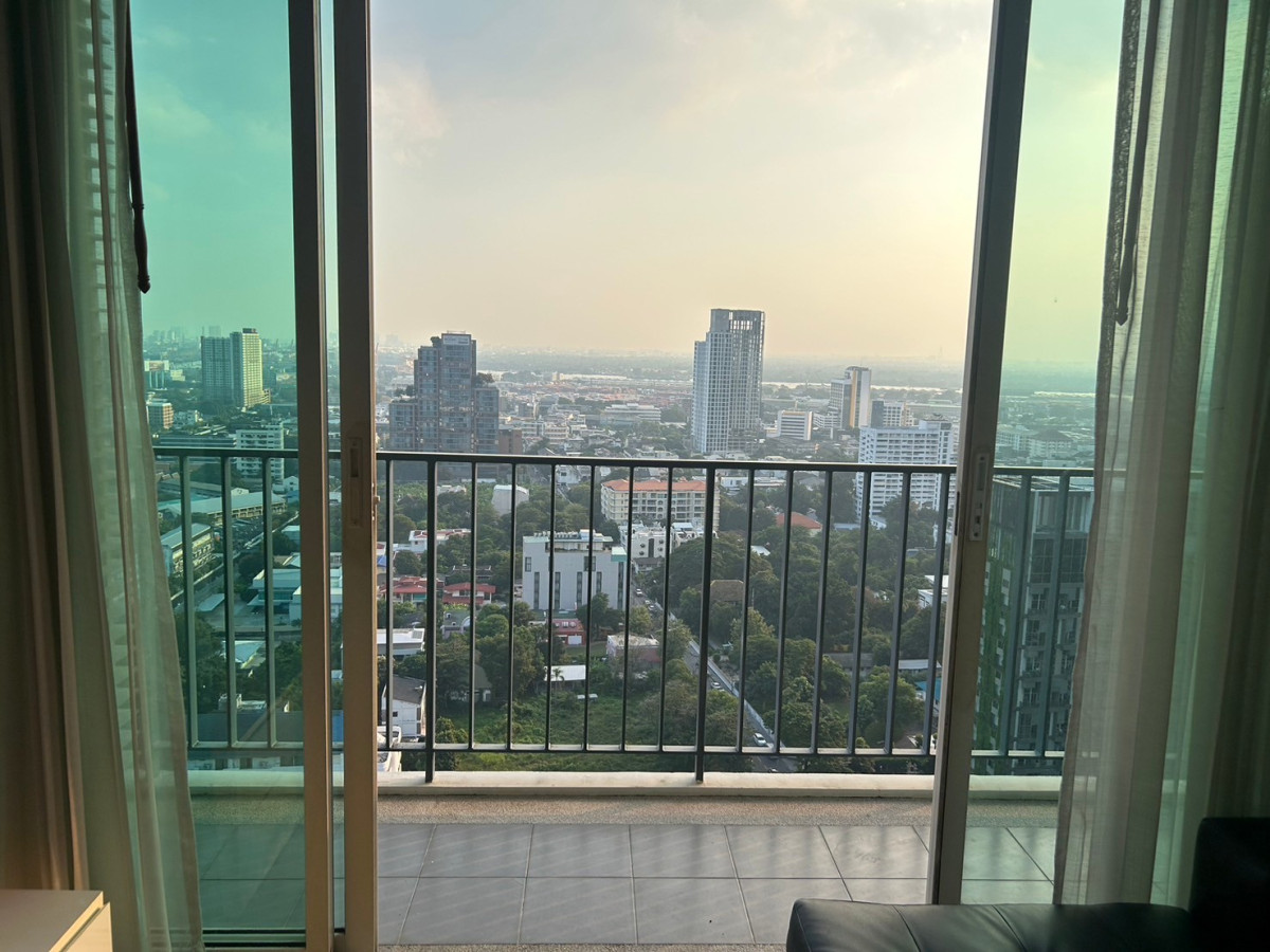 Siri at Sukhumvit | 3BEDROOM 0 Meter BTS Thonglor READY TO MOVE IN | HL