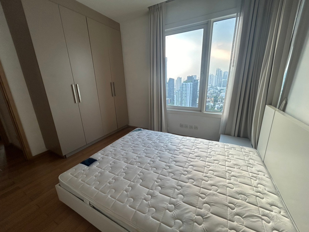 Siri at Sukhumvit | 3BEDROOM 0 Meter BTS Thonglor READY TO MOVE IN | HL