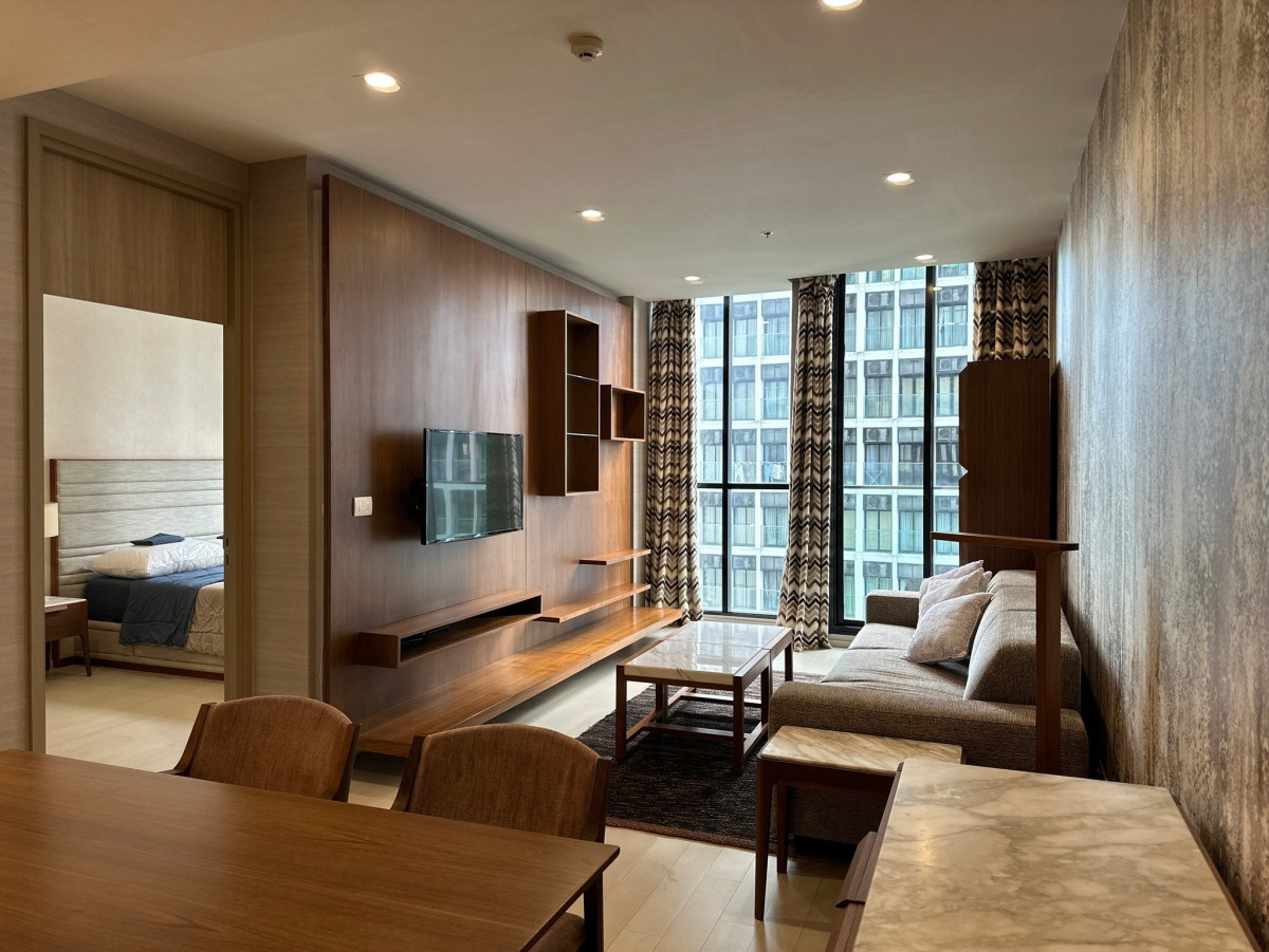 Noble Ploenchit | Ploenchit Luxury Condo Ready To move in | HL