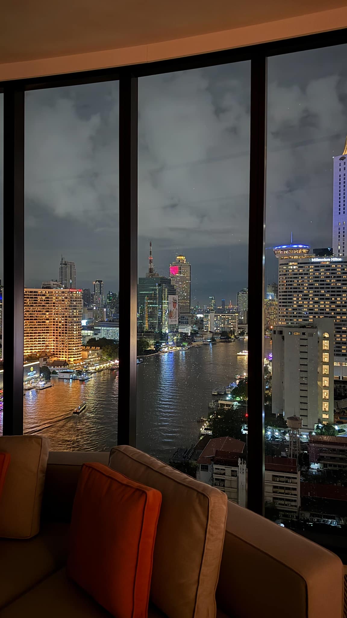 Banyan Tree Residences Riverside | Ultra Luxury Riverside in Sathorn Ready to move Now | HL