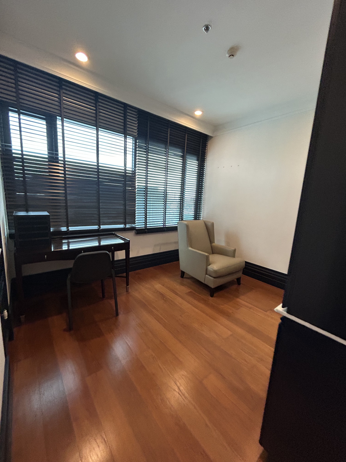 Bright Sukhumvit 24 | Duplex lover, Shocking Price🌈Nice Room and Decoration 🌈🚝ใกล้ BTS Phromphong | HL Focus