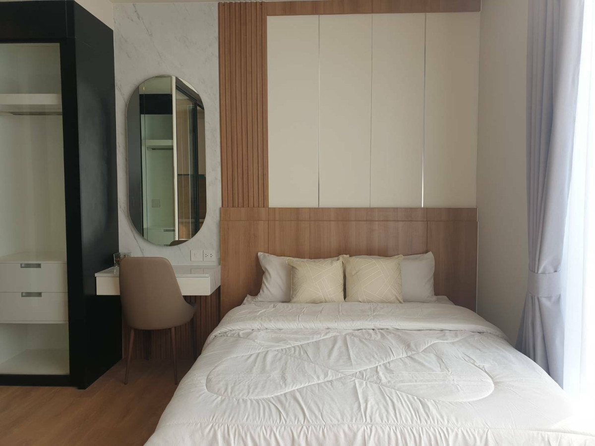 Noble Around 33 | 🌈 Shocking Price 🌈Luxury Building 🚝Close to BTS Phromphong | HL Focus