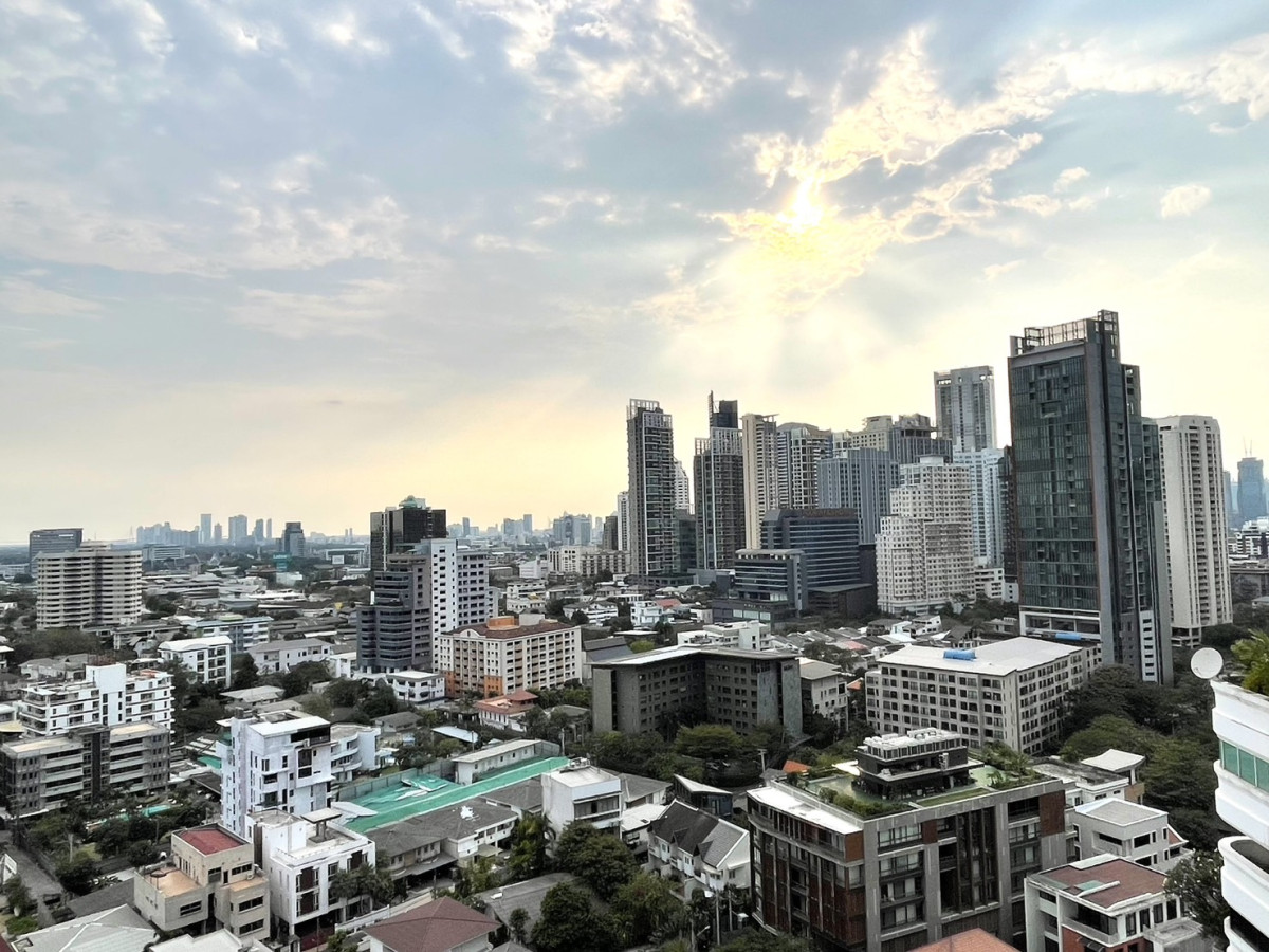 The Waterford diamond Sukhumvit 30/1 | Newly Renovated 2bed1bath Phromphong Ready to move in | HL