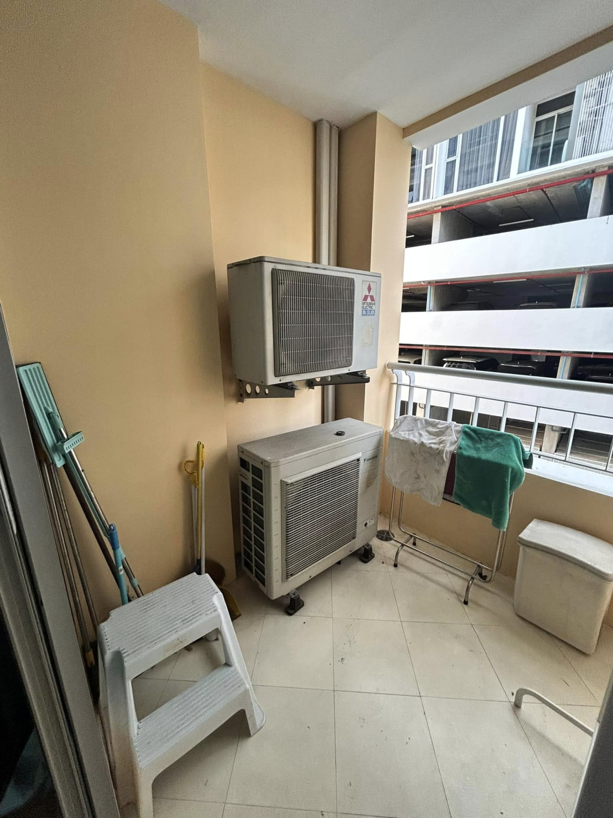 The Address Sukhumvit 42 | Nice Space of 1bedroom BTS Ekkamai Ready to move | HL