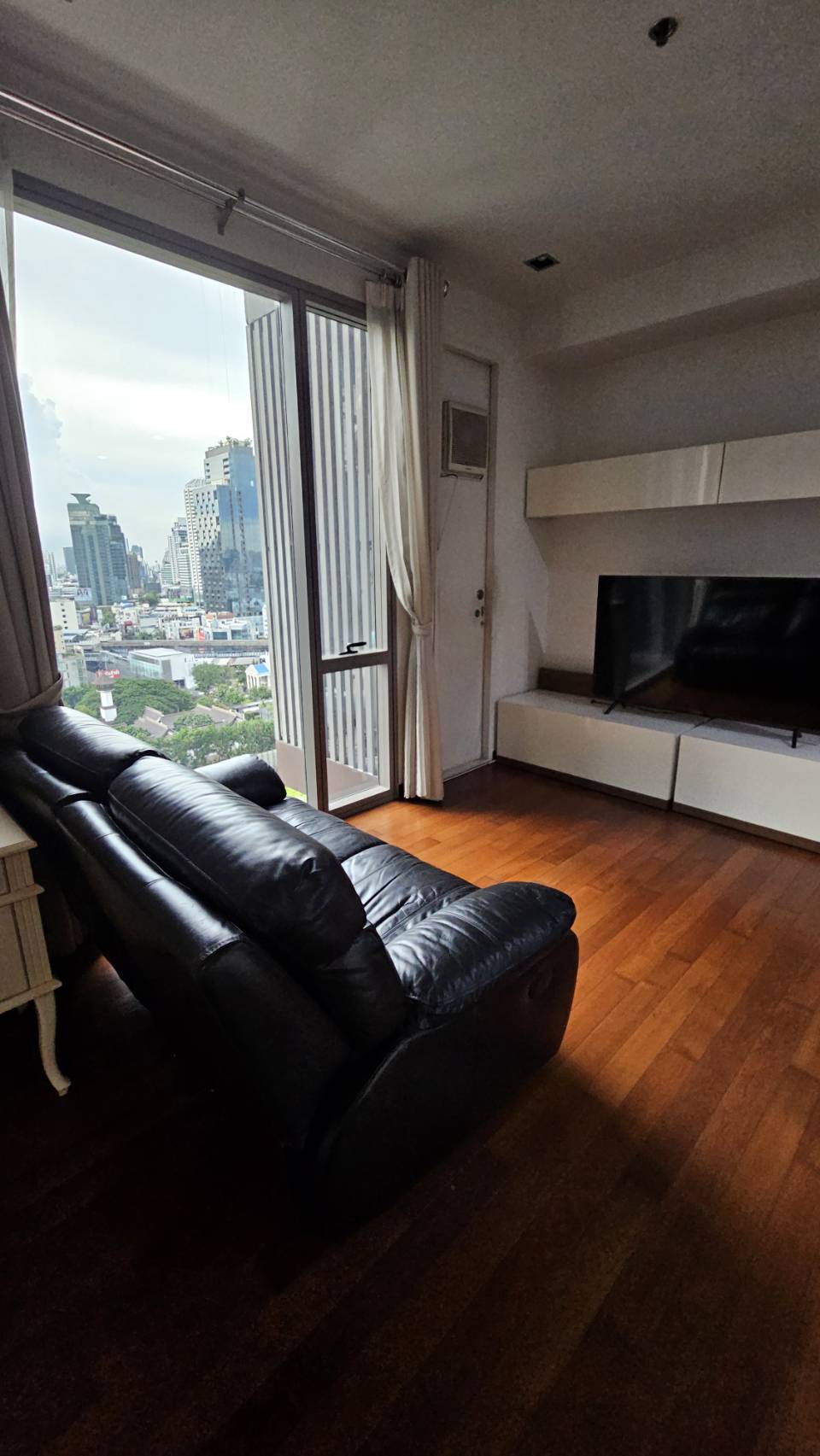 Ashton Morph Sukhumvit 38 | Pet Friendly Unit !!! Available Privatcy Building of Thonglor | HL