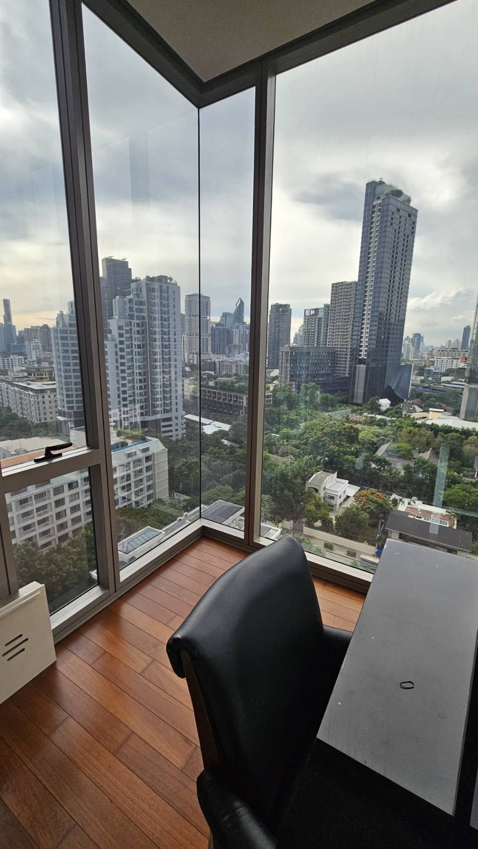 Ashton Morph Sukhumvit 38 | Pet Friendly Unit !!! Available Privatcy Building of Thonglor | HL