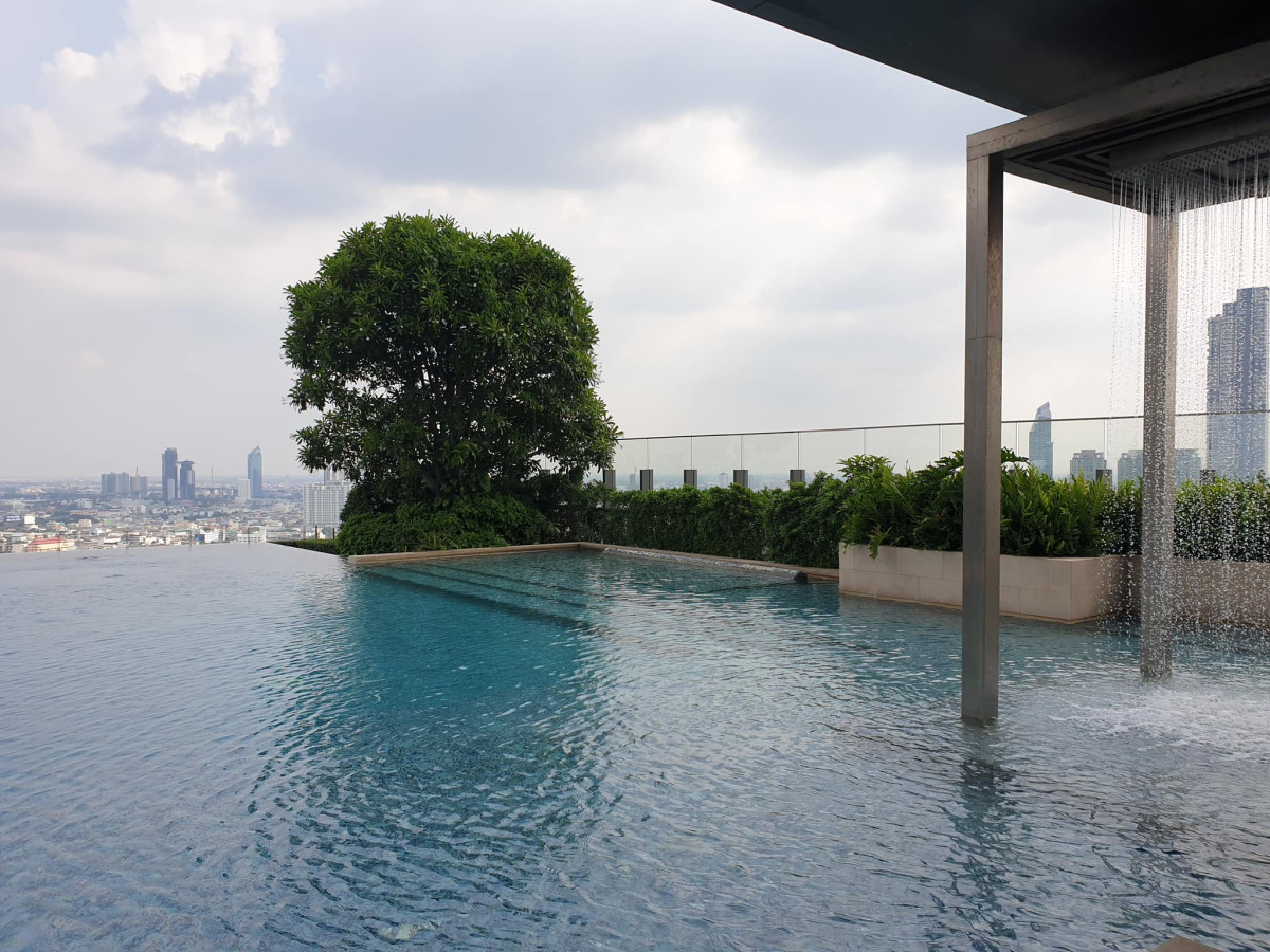 The Bangkok Sathorn ติดBTS สุรศักดิ์ | New