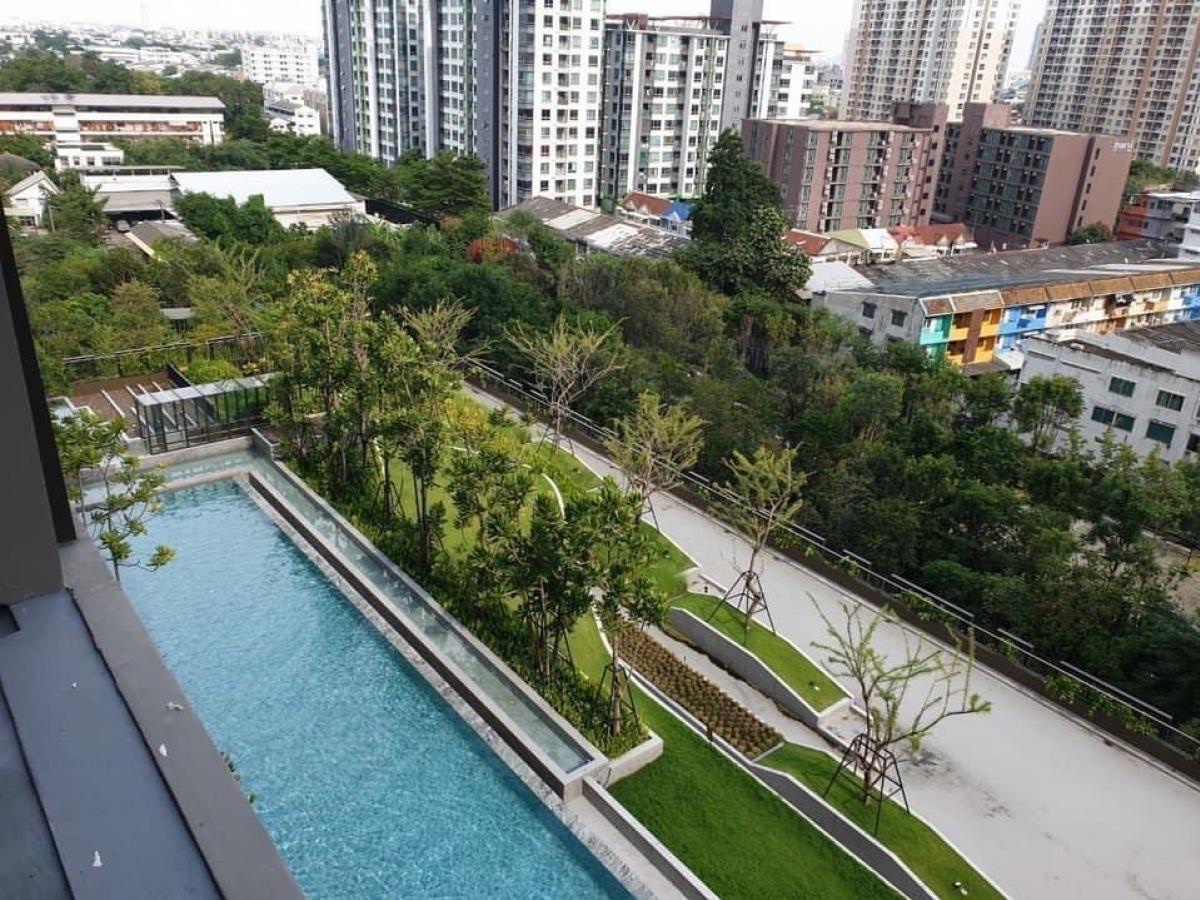 Whizdom Essence Sukhumvit | ใกล้ BTS ปุณวิถี A few steps to the 101 True digital park | HL Focus