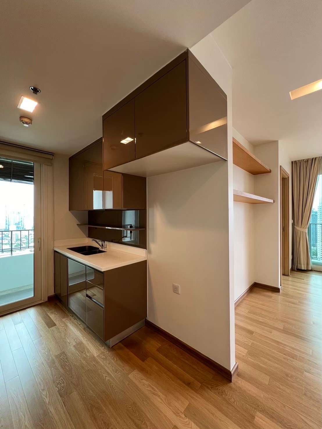 Siri at Sukhumvit | Newly Renovated !!! Larges Size here High View | HL