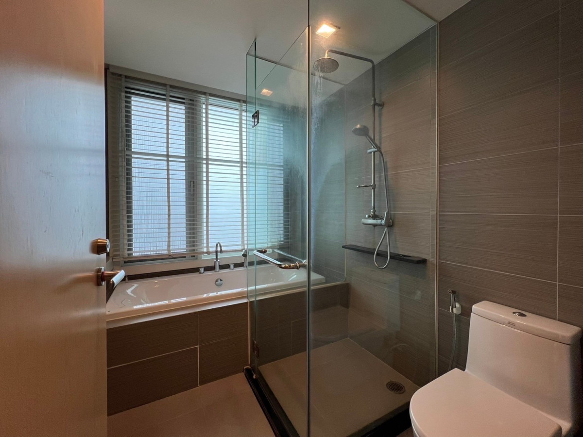 Siri at Sukhumvit | Newly Renovated !!! Larges Size here High View | HL