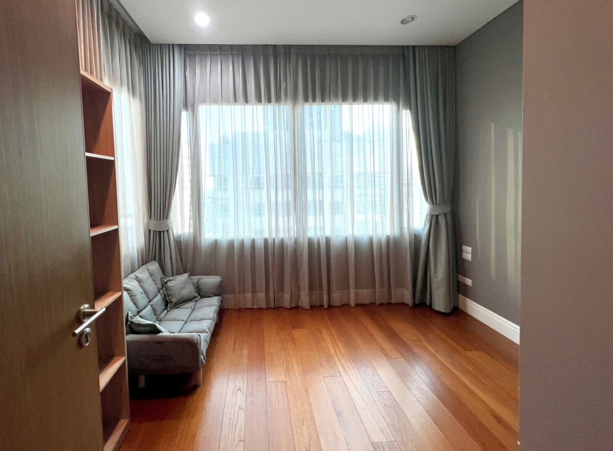 Bright Sukhumvit 24 | Duplex Condo, Shocking Price🌈 The Best in Market Right Now! 🌈Nice Room and Decoration 🌈| 🚝Close to BTS Phromphong | HL Focus