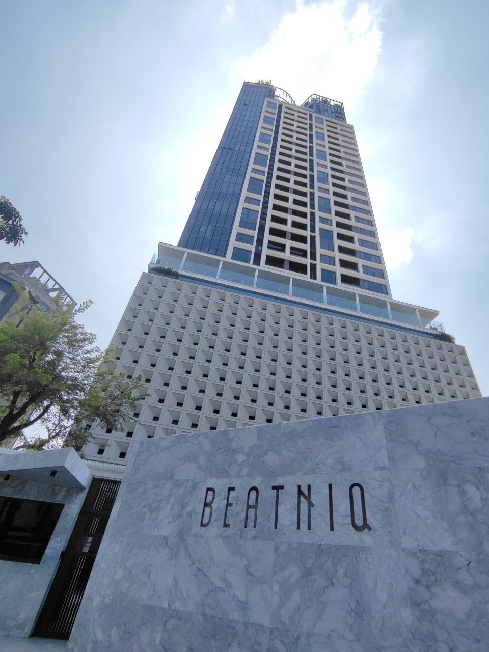 Beatniq | 🔥Best Deal 🔥Luxury Building🚝ใกล้ BTS Thonglor #HL