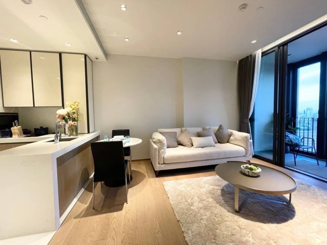 Beatniq | ⭐️Luxury Condo✨Beautiful Room🦋🚝ใกล้ BTS Thonglor #HL