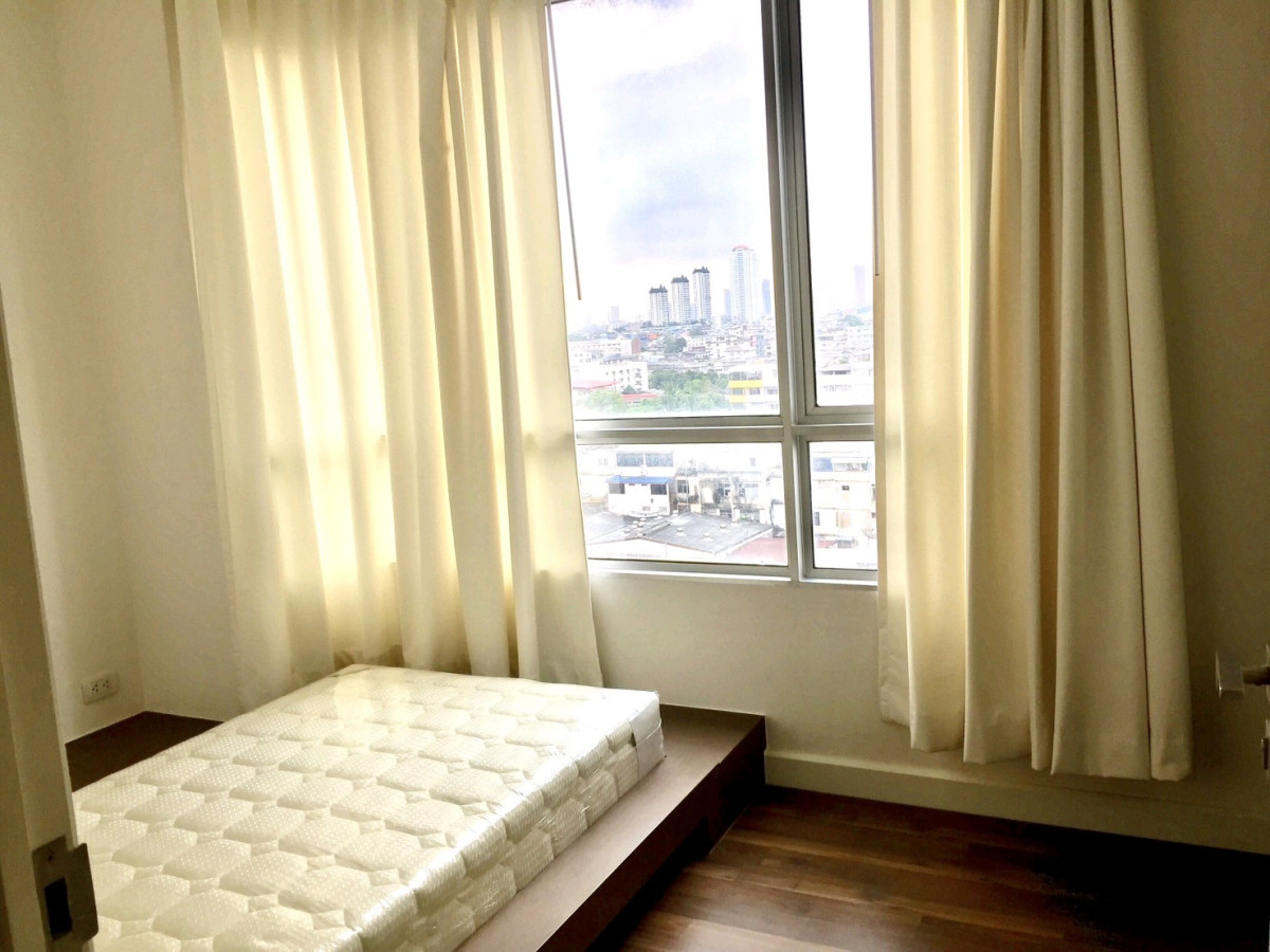 The Room Sathorn-Taksin |  🚝ใกล้ BTSโพธิ์นิมิตร  #HL Focus